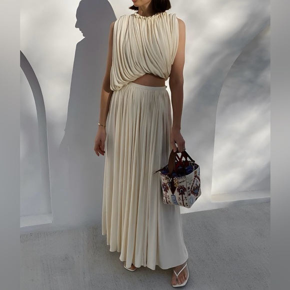 🆕 Asymmetric Pleated Chiffon Skirt Set - Off White - Picture 3 of 7